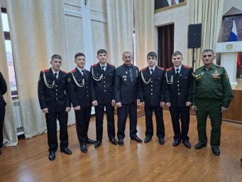 В Чечне более 2000 школьников участвуют в реставрации памятников Великой Отечественной войны В Чечне более 2000 школьников участвуют в реставрации памятников Великой Отечественной войны